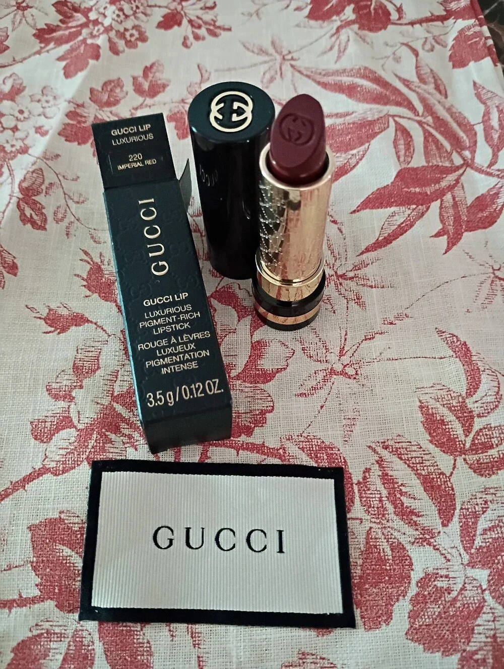 Gucci Lip Luxurious Lipstick - 220 Imperial Red